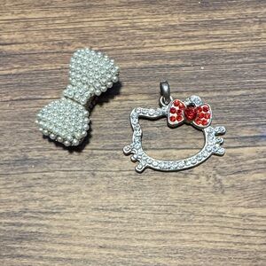 Hello Kitty Pearl and Red Bow Jewelry Set